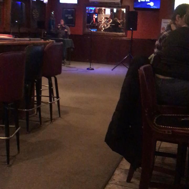 Daddio's Grille - Sports Bars Near Me - Richmond, Virginia