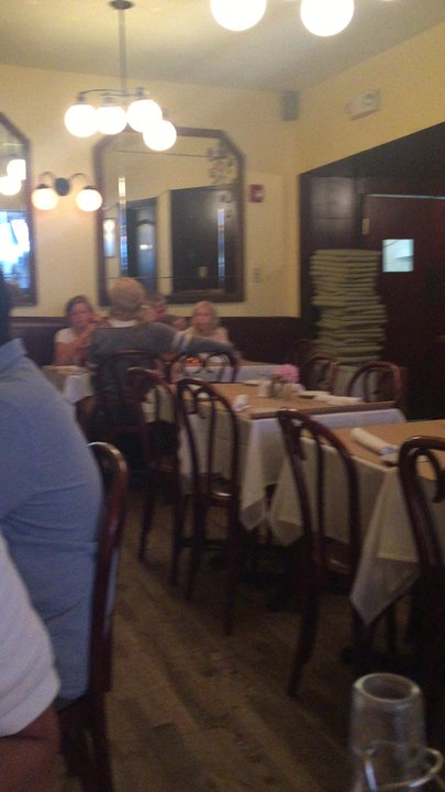 Bistro La Source - French Near Me - Jersey City, New Jersey