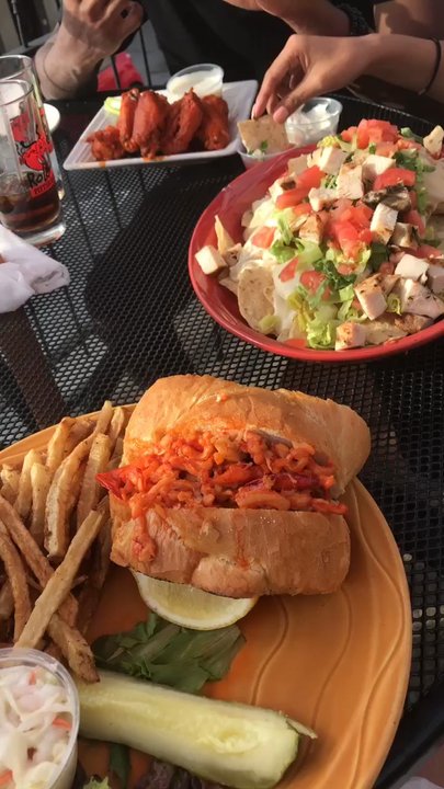 Roland's Seafood Grill - Everyone's entrees! Lobster roll, shrimp po' boy, chicken nachos, and mild wings. - Seafood Near Me - Pittsburgh, Pennsylvania