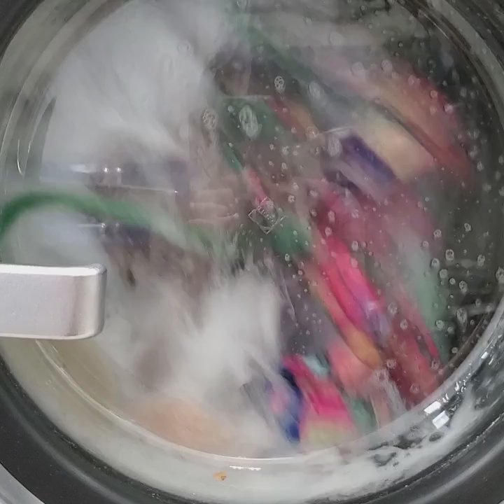 Clean Bubble Laundromat - Round and round they go - mesmerizing - Laundromat Near Me - Brooklyn, New York