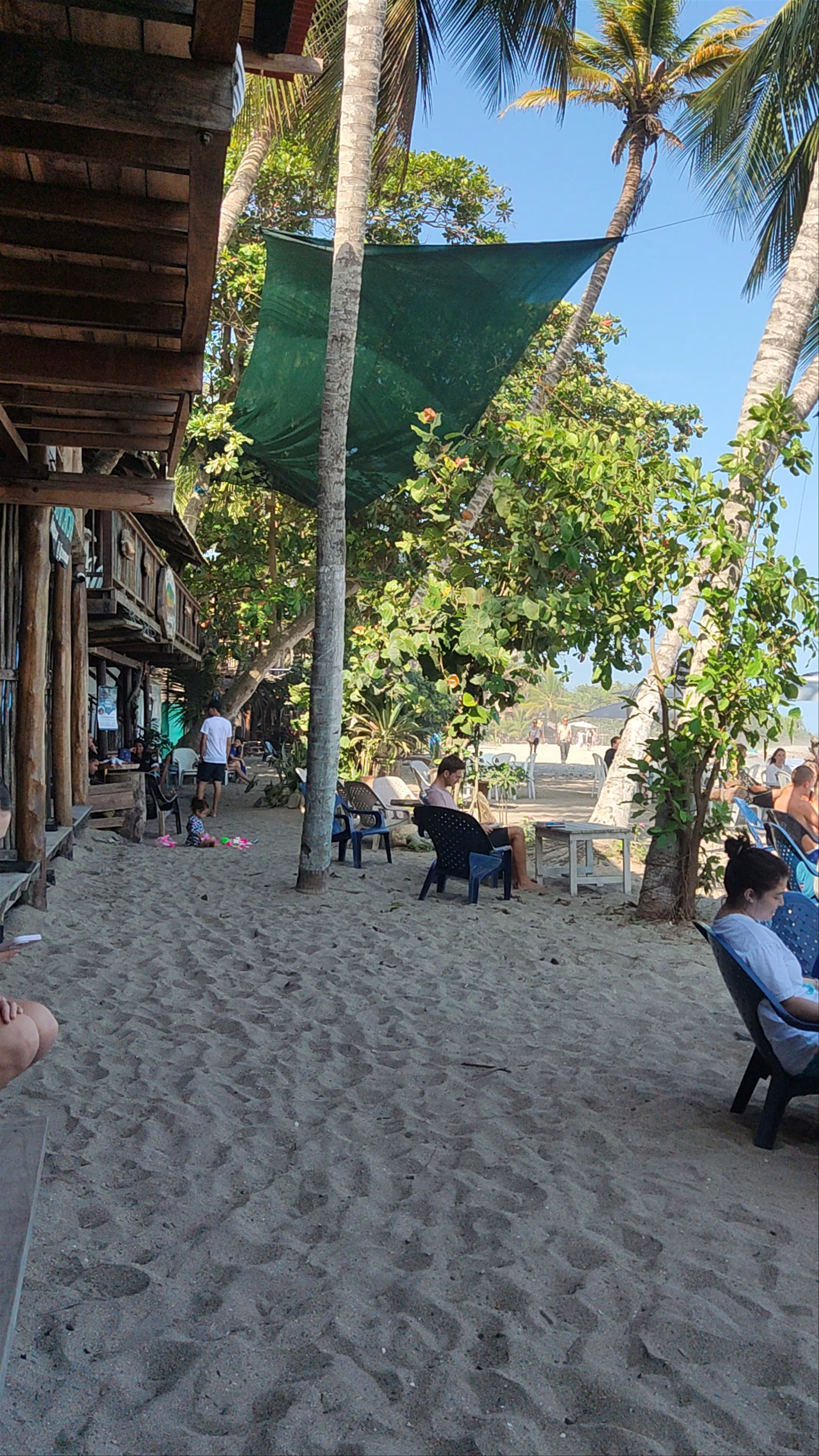 Bela Onda Cafe & Bar