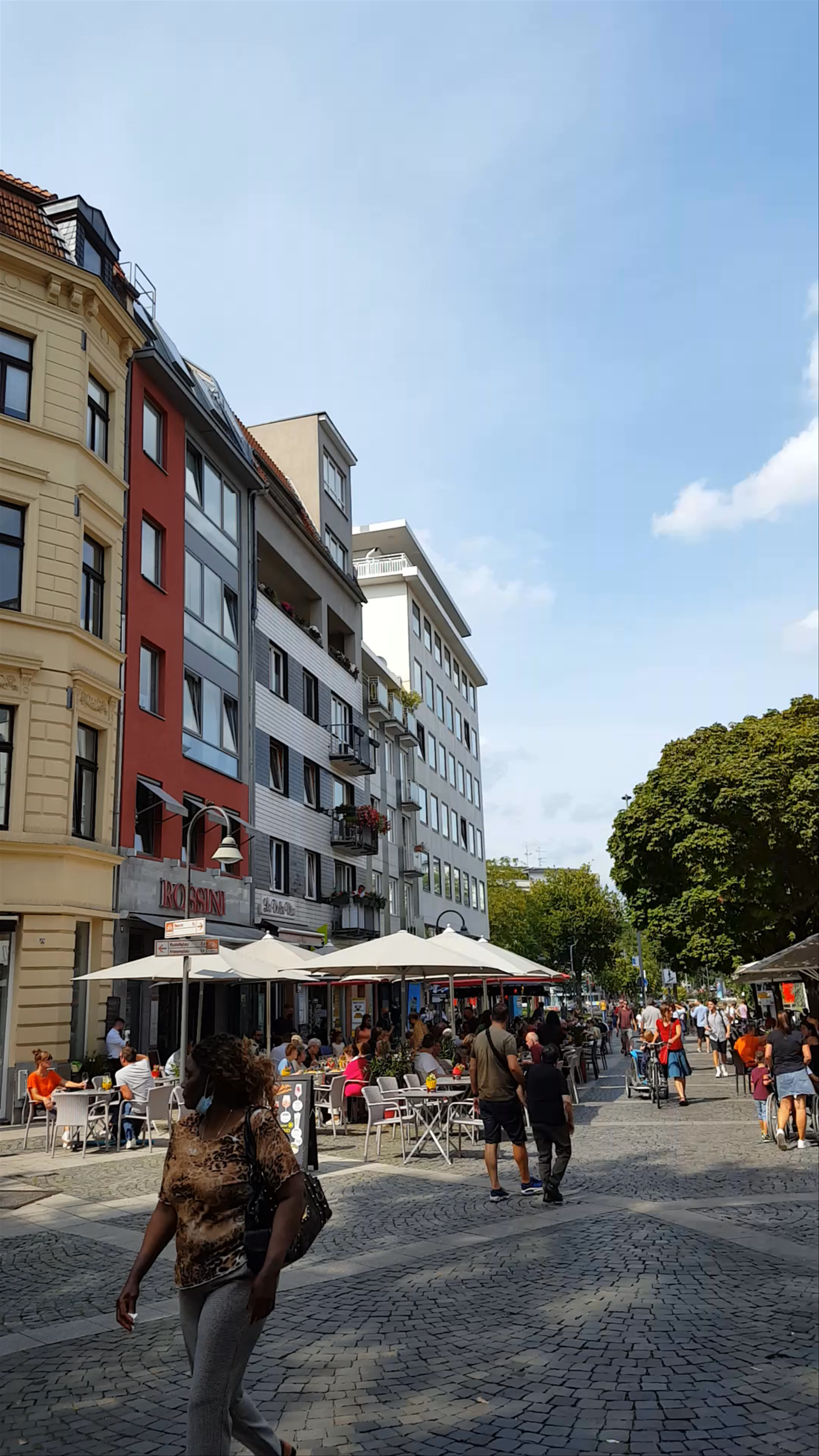 Hahnen Gate, Rudolfplatz: Vibrant Social Scene in Cologne