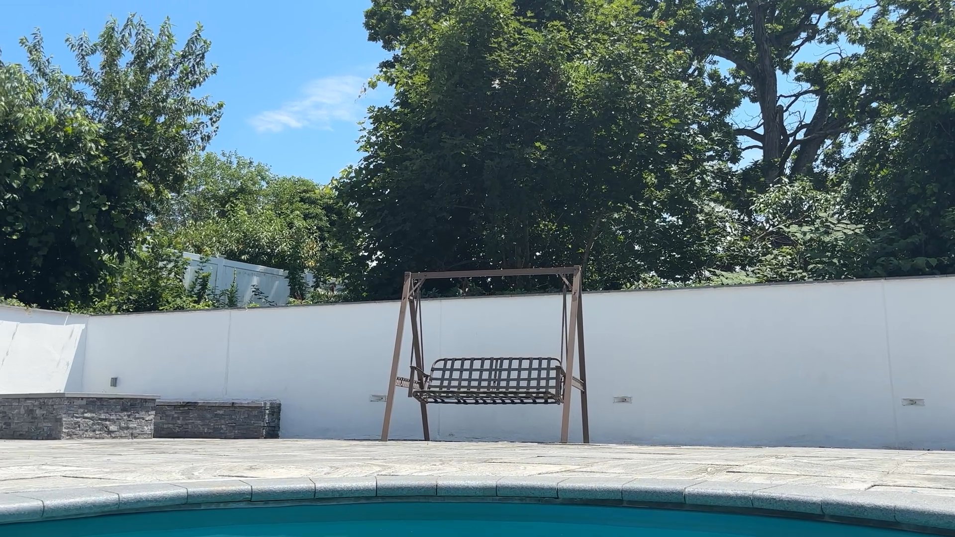 Listing photo-2