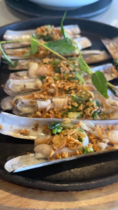 Ocean Grill & Bar - Sizzling, grilled razor clams! (5/5) - Vietnamese Near Me - Chicago, Illinois
