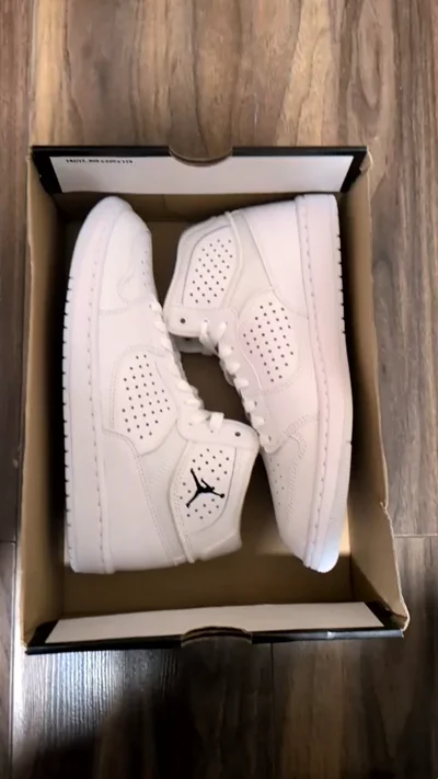 Jordan Air Jordan 1
