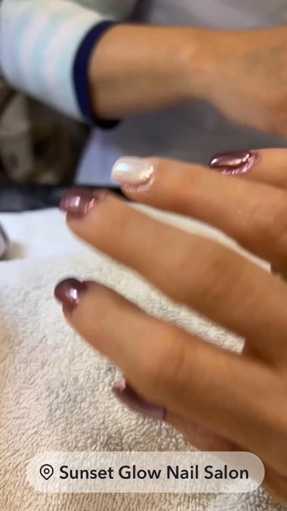 Sunset Glow Nail Spa - Ann at sunset glow has been doing my nails and is hands down the best.! (All pun intended  ) Highly recommend, 5 - Nail Salons Near Me - San Clemente, California