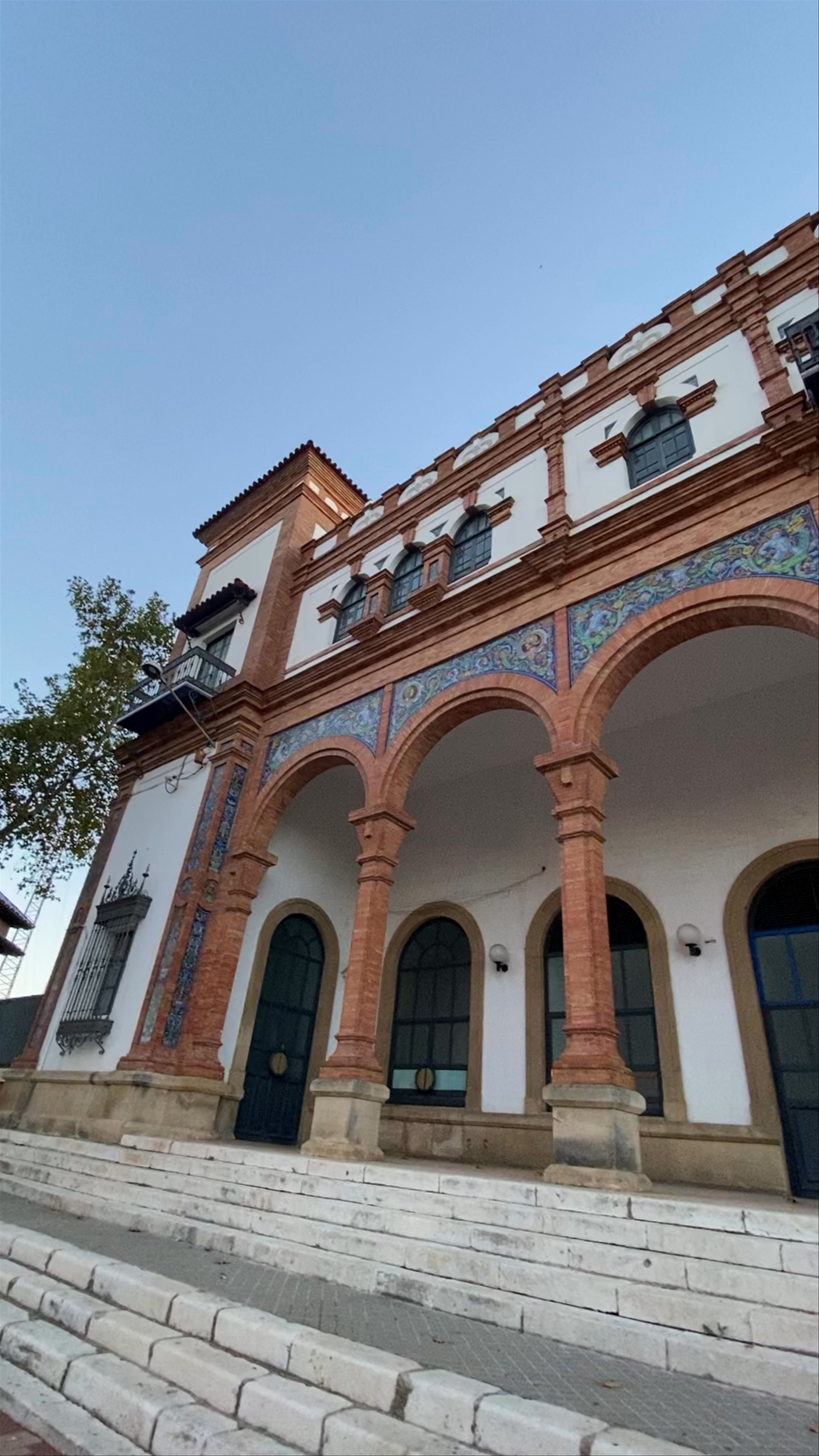 Estación de Tren - Historic Elegance in Jerez de la Frontera