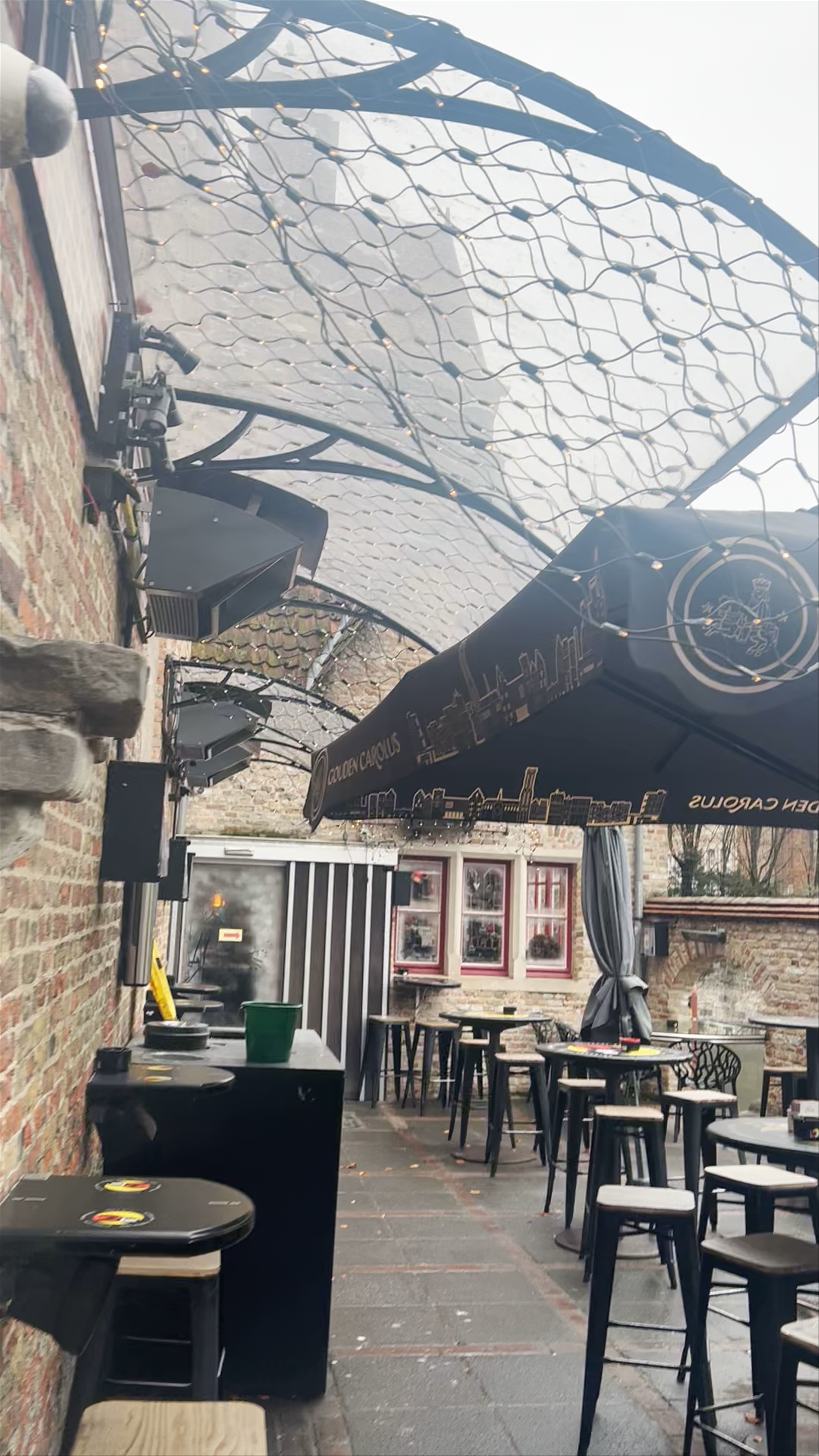 2be shop / The Beerwall / 2be bar