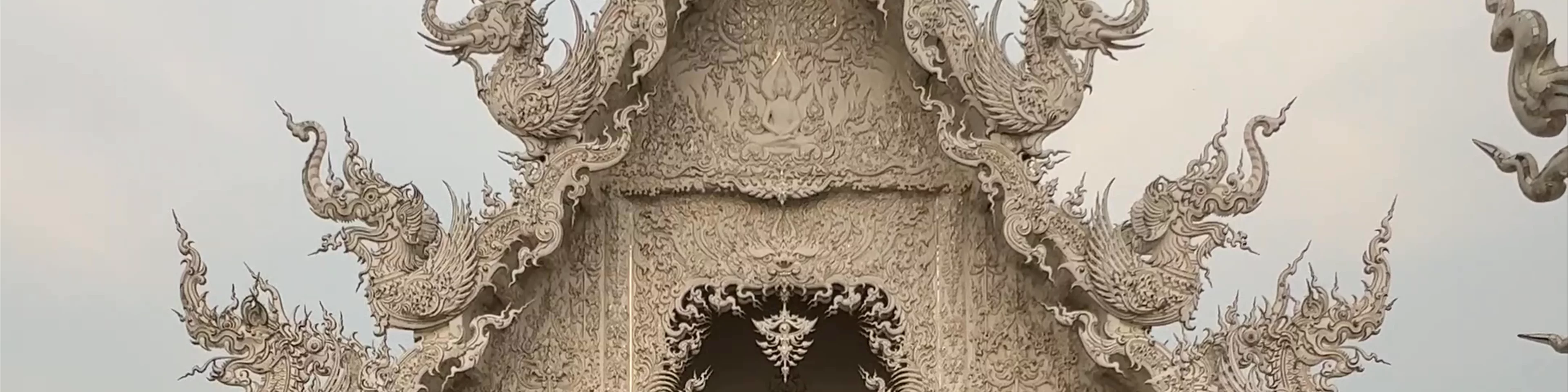 Wat Rong Khun - White Temple