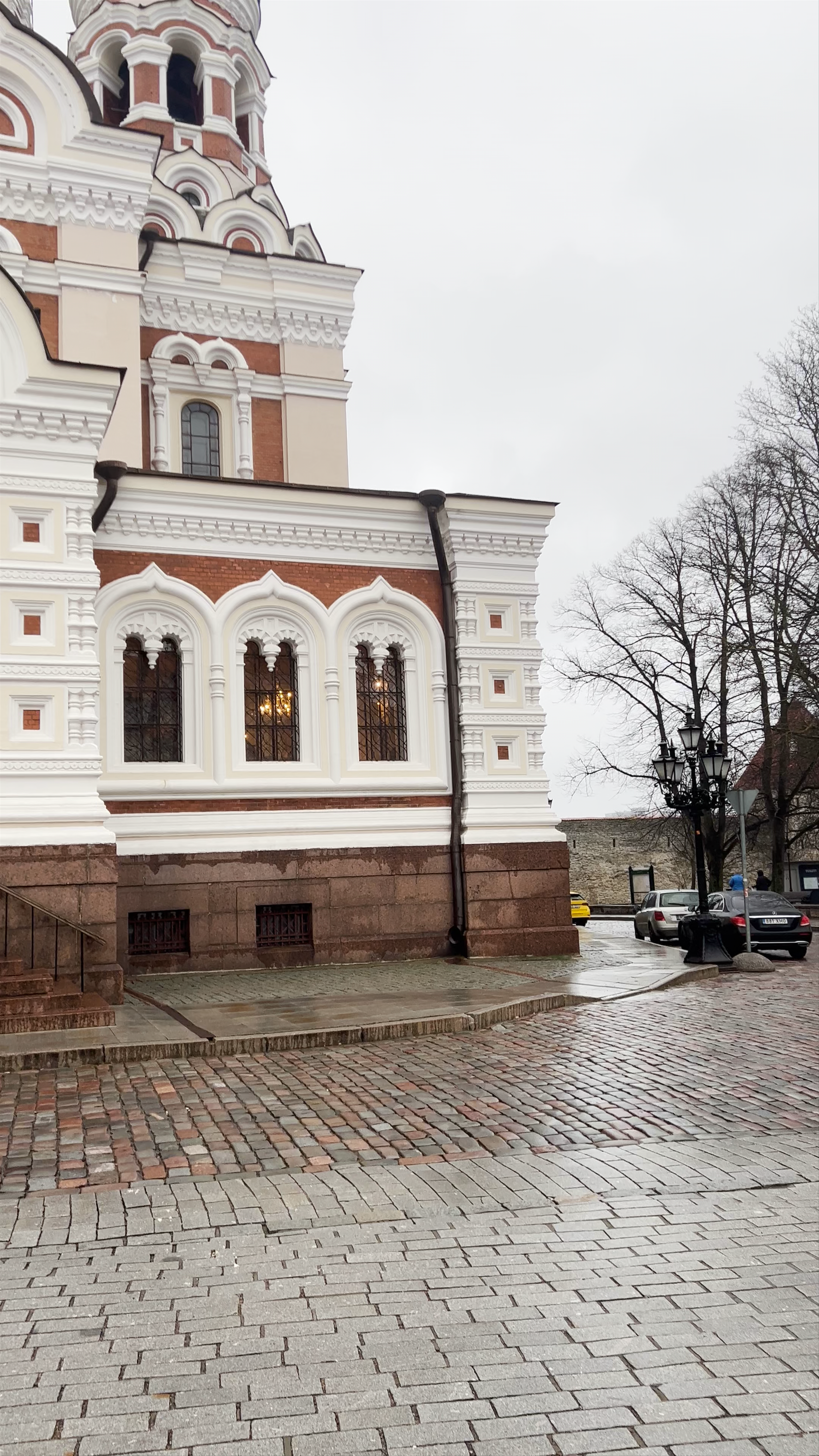 Saint Nicholas' Orthodox Church: Spiritual Majesty in Tallinn