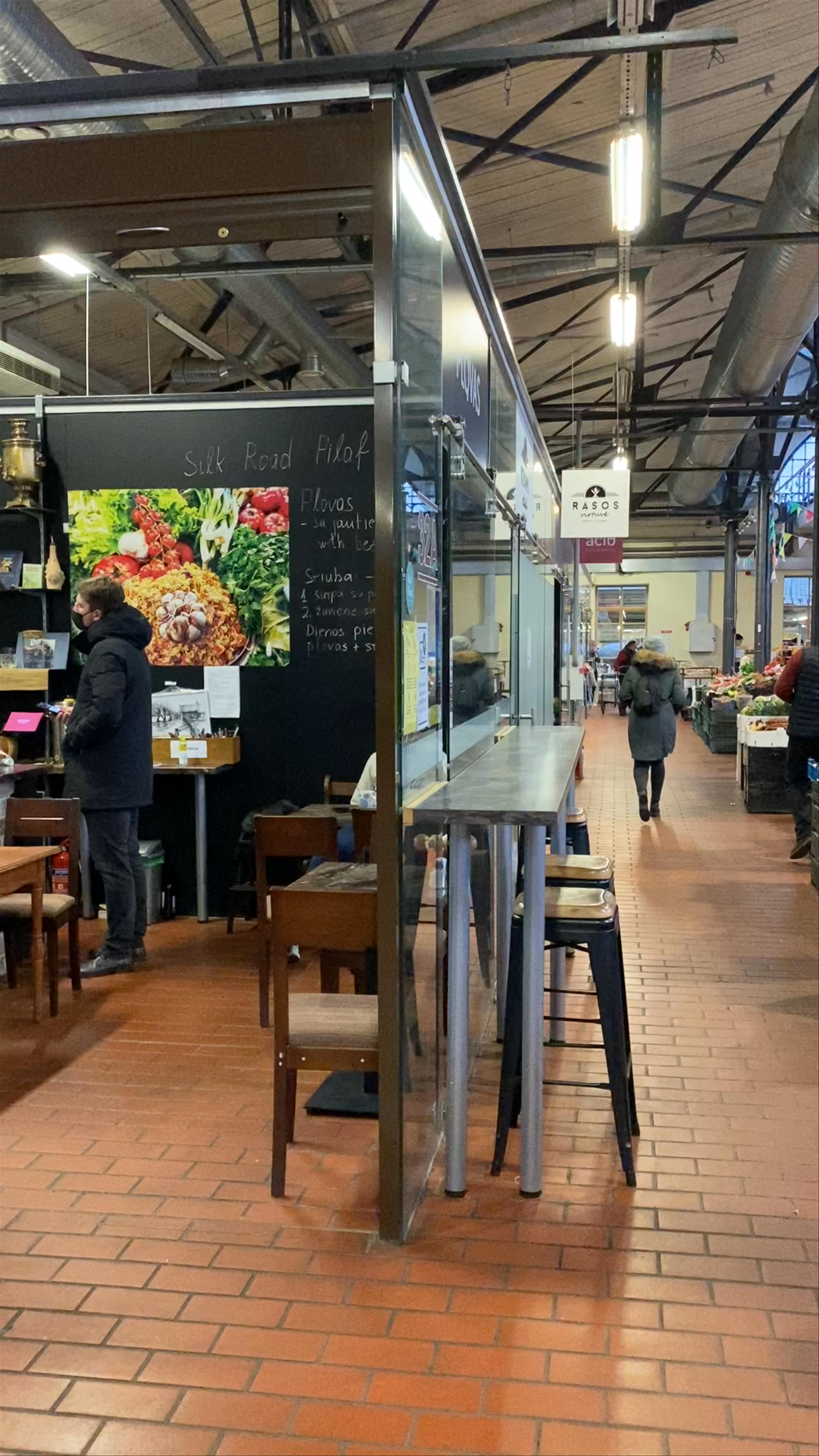 Halės Turgus: A Cozy Culinary and Cultural Market in Vilnius