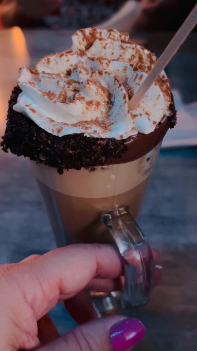 Fusión - Capuchino with Nutella and Oreo rim.. wow! - Bakeries Near Me - Gurabo, Puerto Rico
