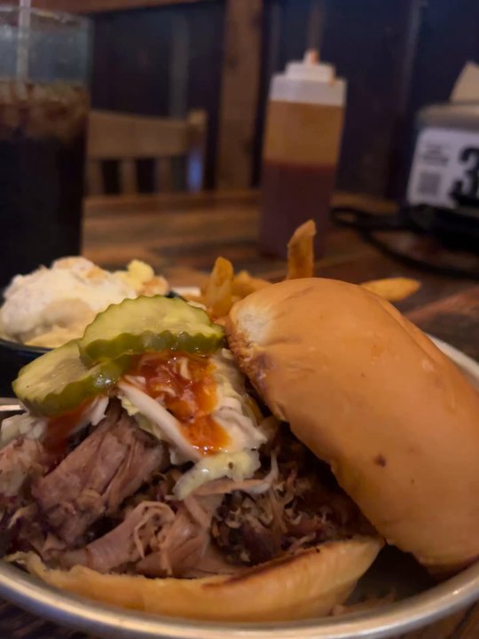 Edley's Bar-B-Que - Barbeque Near Me - Nashville, Tennessee