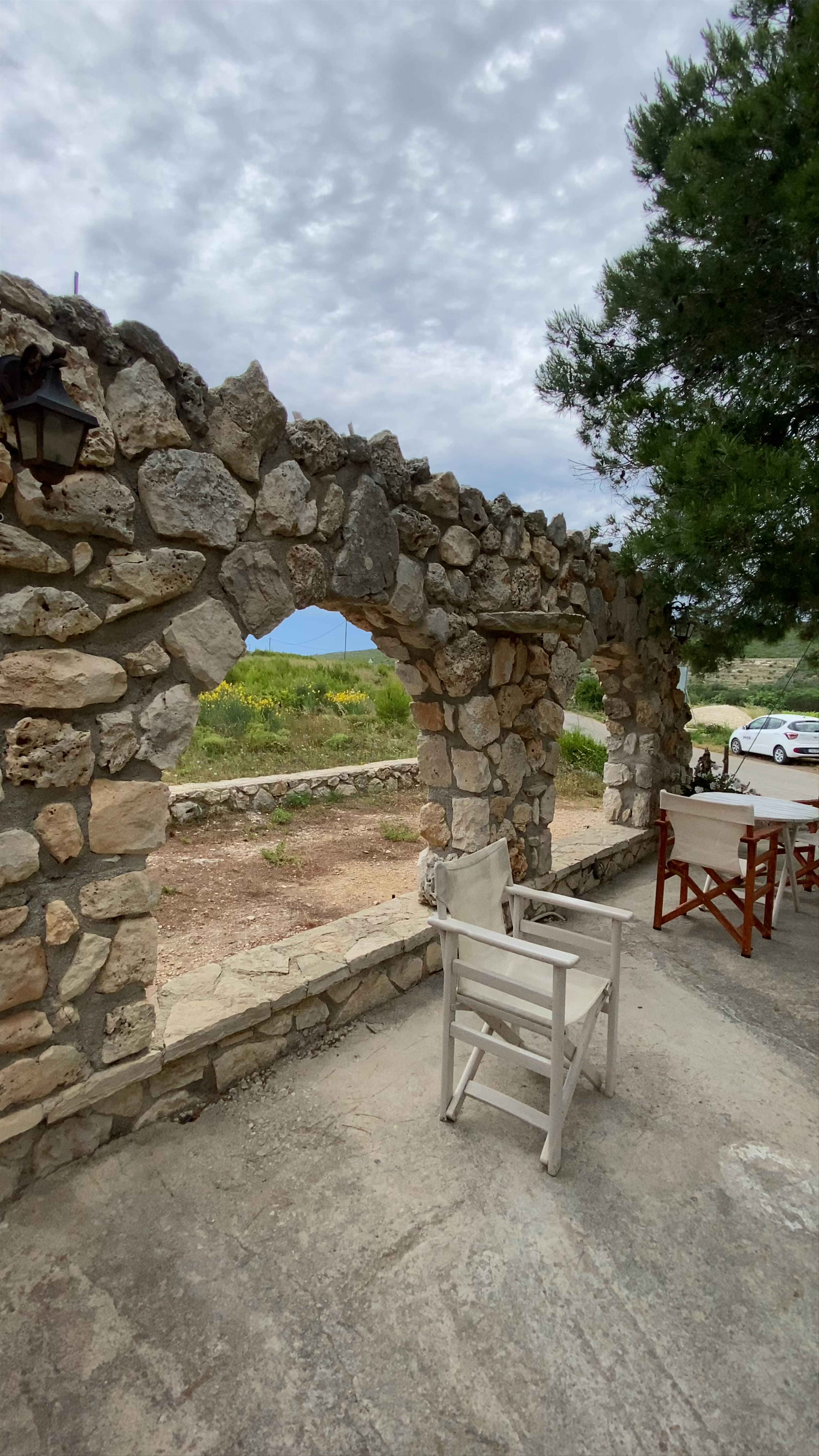 Cafe Snack Bar Restaurant NINTRI