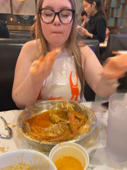 Cajun Crab Hut - Showing me her crab eating habits. - Cajun/Creole Near Me - St. Augustine, Florida