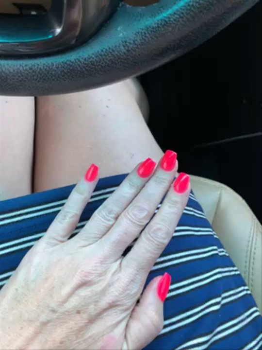 Lux Nails & Lashes - Beautifully thin dipped nails - Nail Salons Near Me - Lutz, Florida
