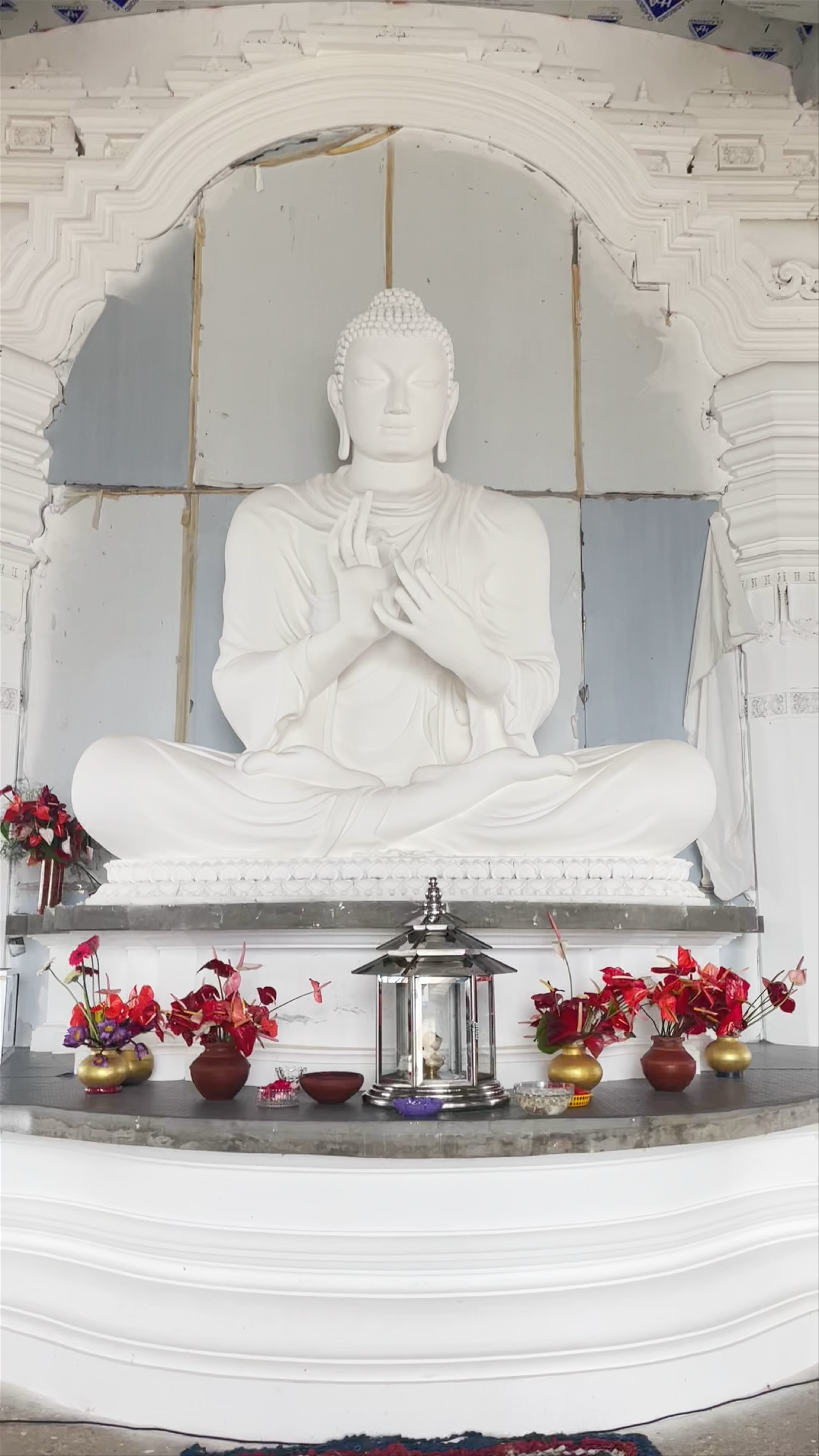 Mahamevnawa Buddhist Monastery (Asapuwa)- මහමෙව්නාව භාවනා අසපු මූලස්ථානය - පොල්ගහවෙල