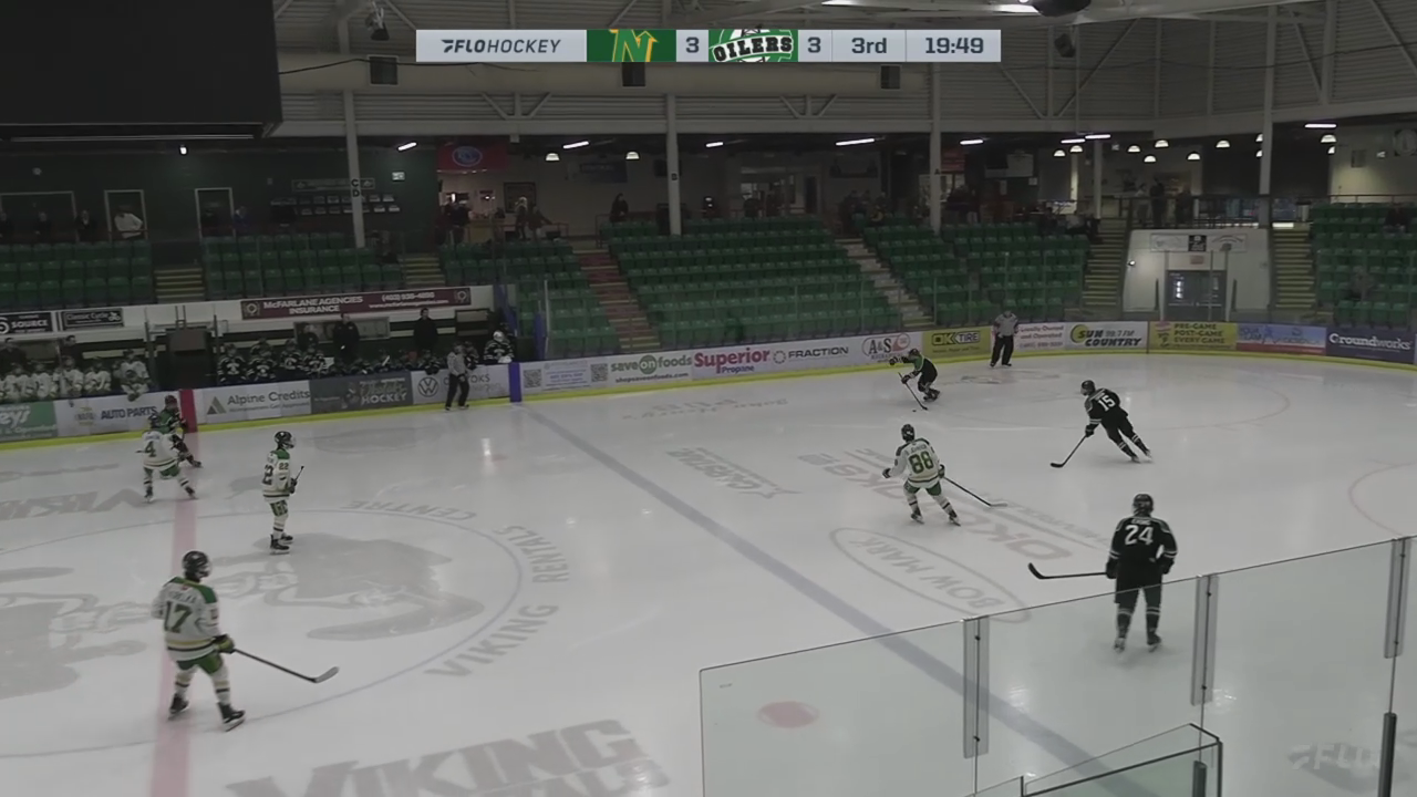 Mason McDougall's Incredible Toe Save on PK | Calgary Northstars U17 AAA playoffs
