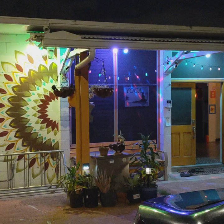 Starship Yoga - Yoga Near Me - Honolulu, Hawaii