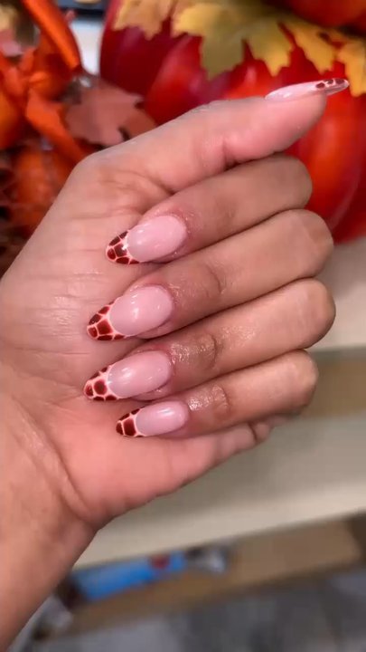 Diva Nail Spa - Nail Salons Near Me - Garner, North Carolina