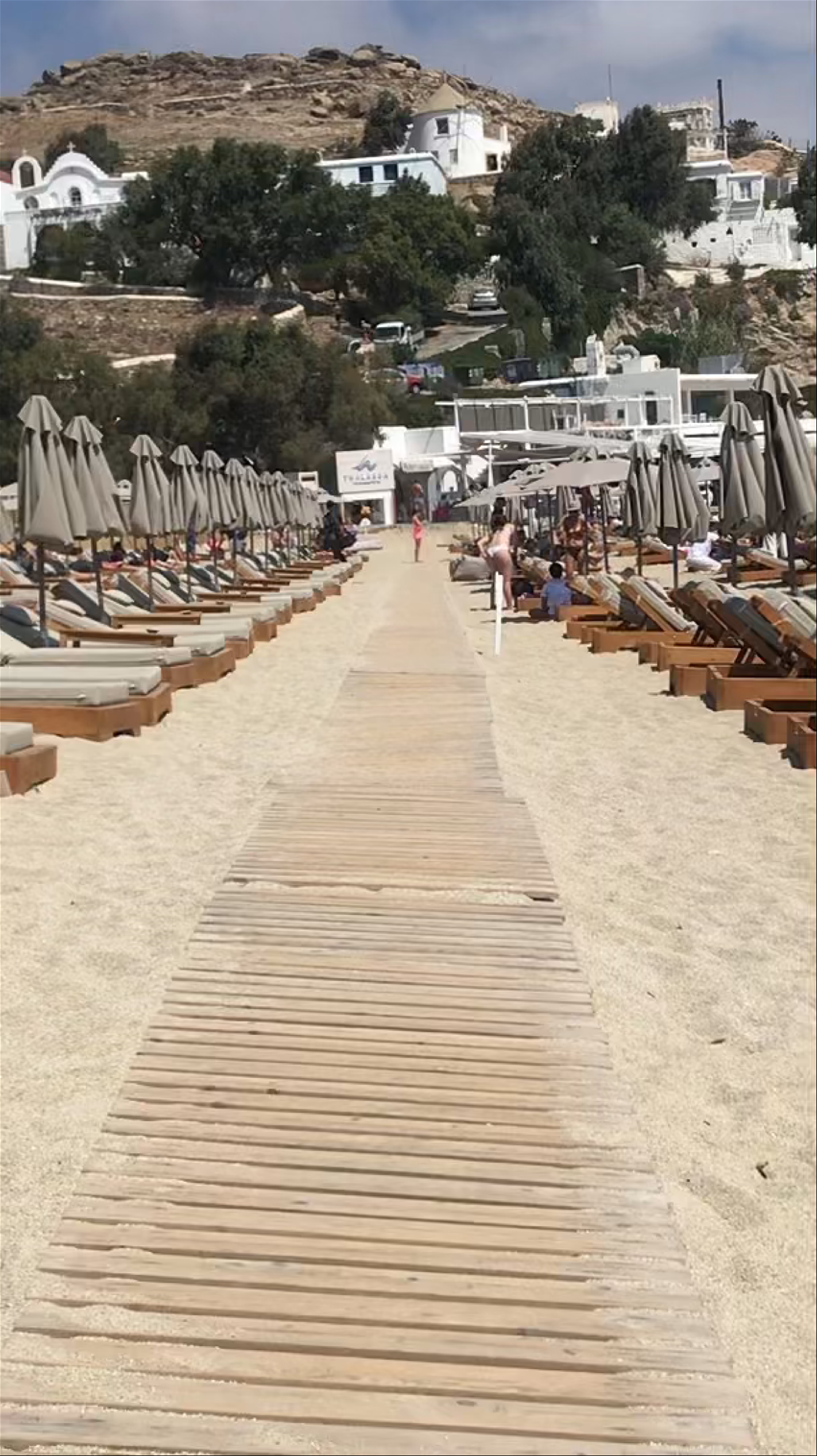 Kalafati Beach: Sun-Kissed Luxury and Relaxation in Mykonos