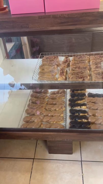 Dunk 'n' Run Donuts - My husbands been stopping by to pick donuts for his work - Donuts Near Me - Auburn, California