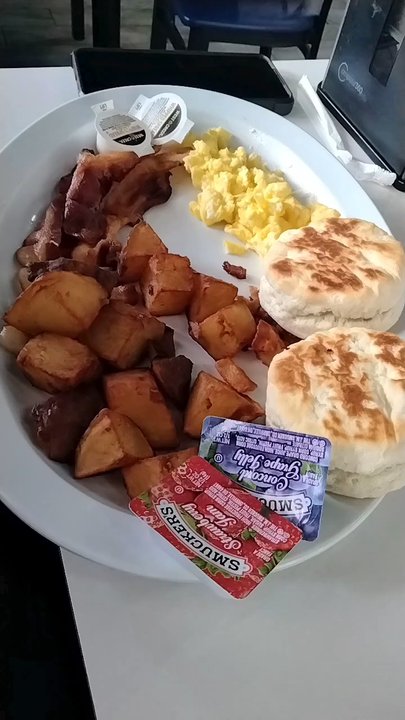 Hot Biscuit - Diners Near Me - Houston, Texas