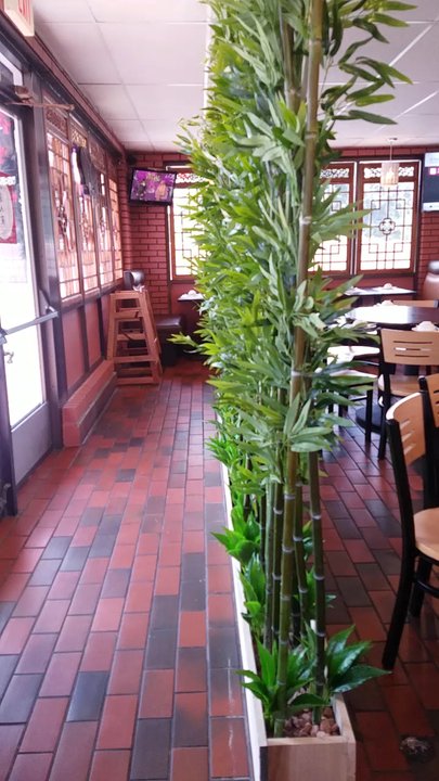 Szechwan Kitchen - Inside - Asian Fusion Near Me - Covina, California
