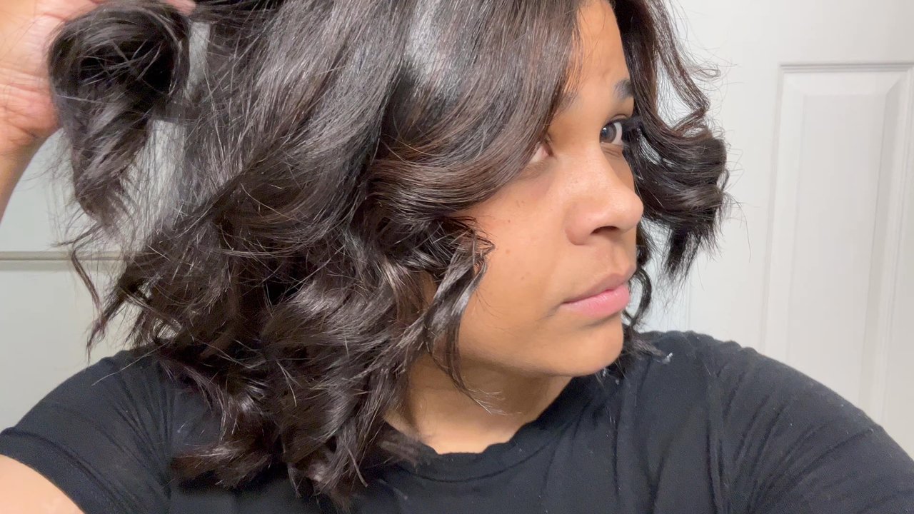 Blade Noir Studio - Jodhy is an amazing hairstylist ! You can tell she loves what she does and cares for the health of the hair - Hair Salons Near Me - Berwyn, Illinois