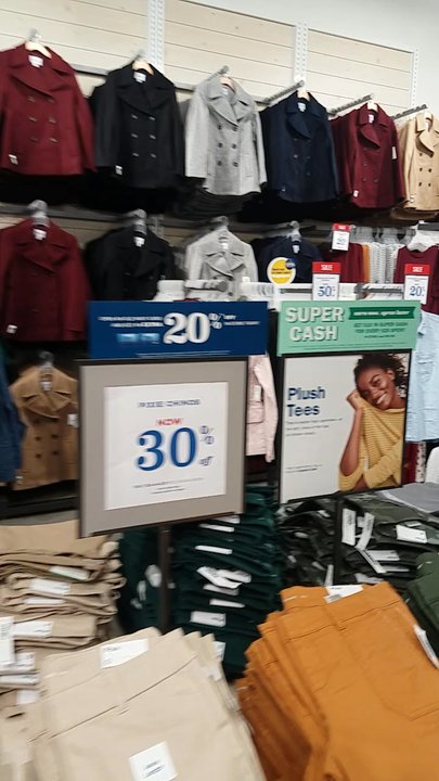 Old Navy - Men's Clothing Near Me - Bayside, New York