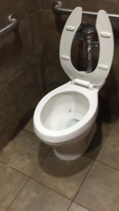 Jack in the Box - What a shit hole of a restaurant. - Fast Food Near Me - Phoenix, Arizona