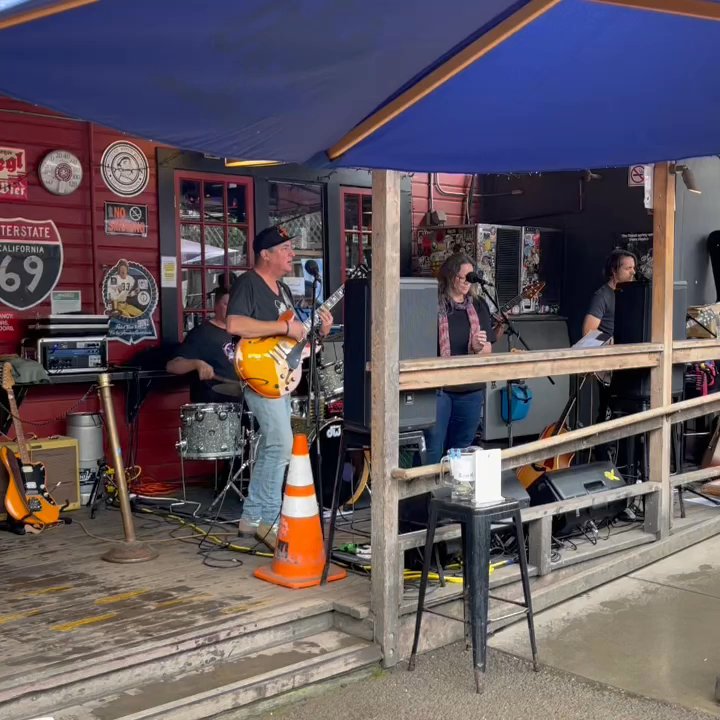 Zeitgeist - Good outside vibe. - Bars Near Me - San Francisco, California