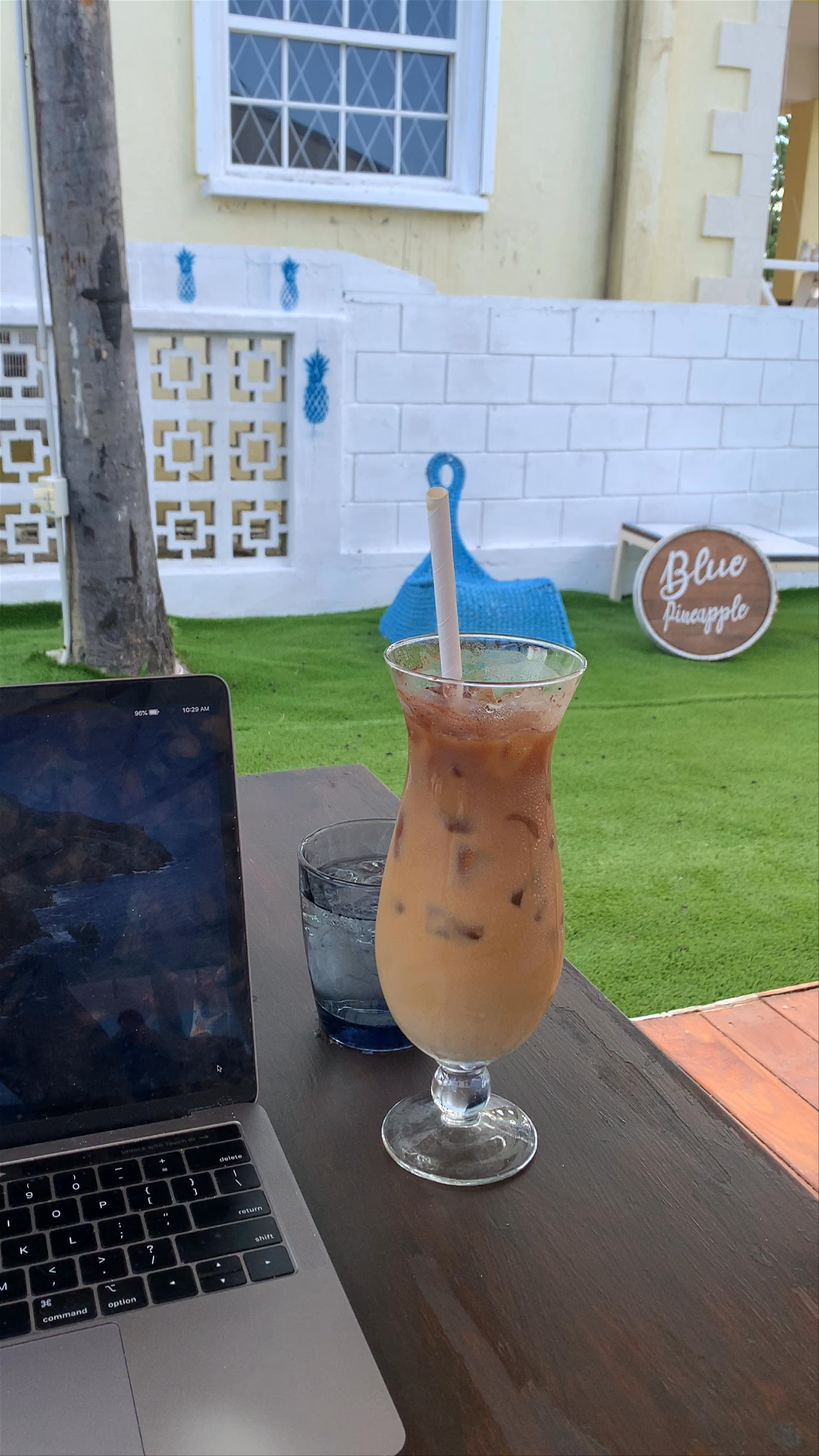 Blue Pineapple Restaurant and Beach Lounge