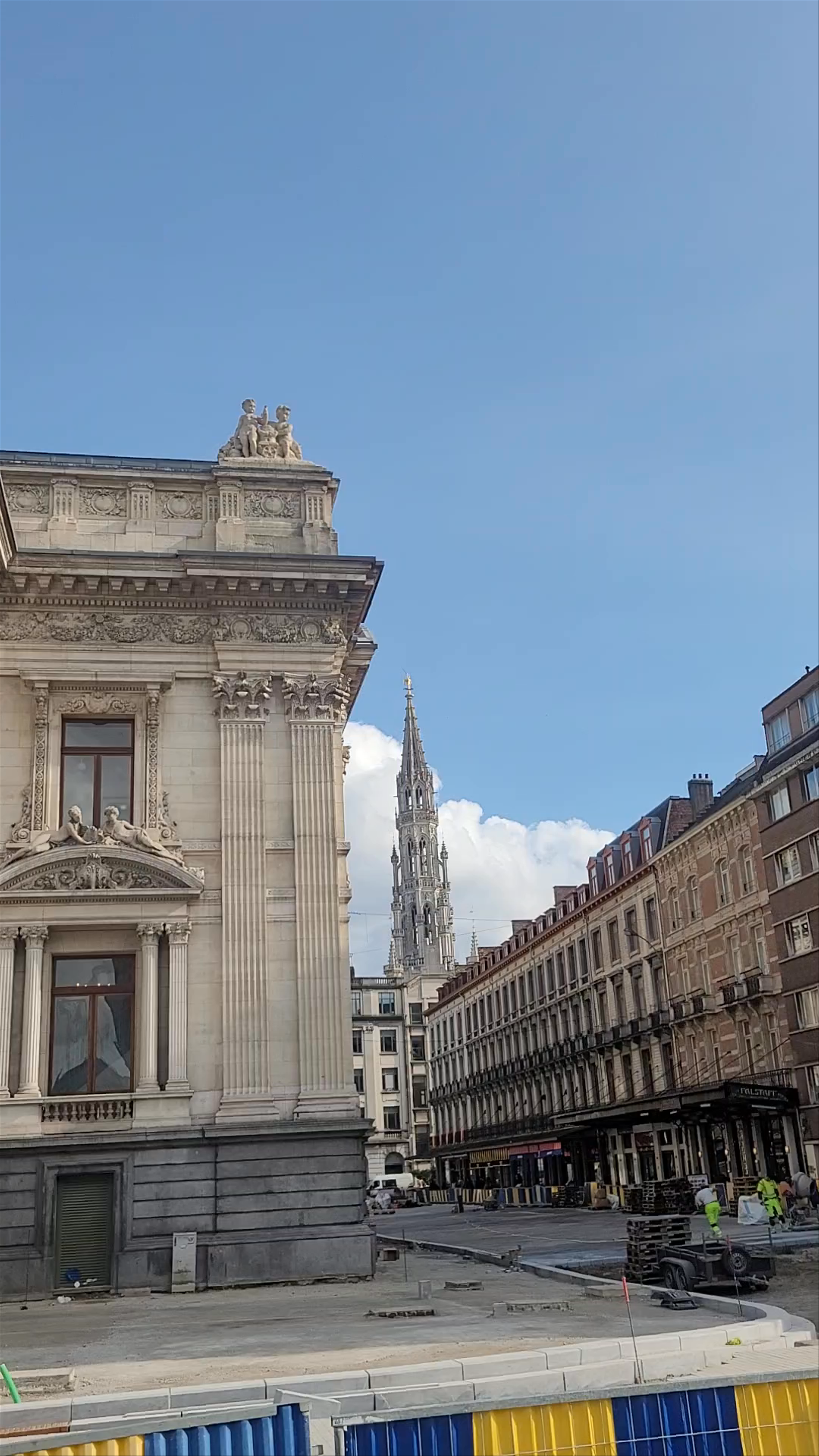 Brussels Stock Exchange: Historic Grandeur Meets Urban Pulse