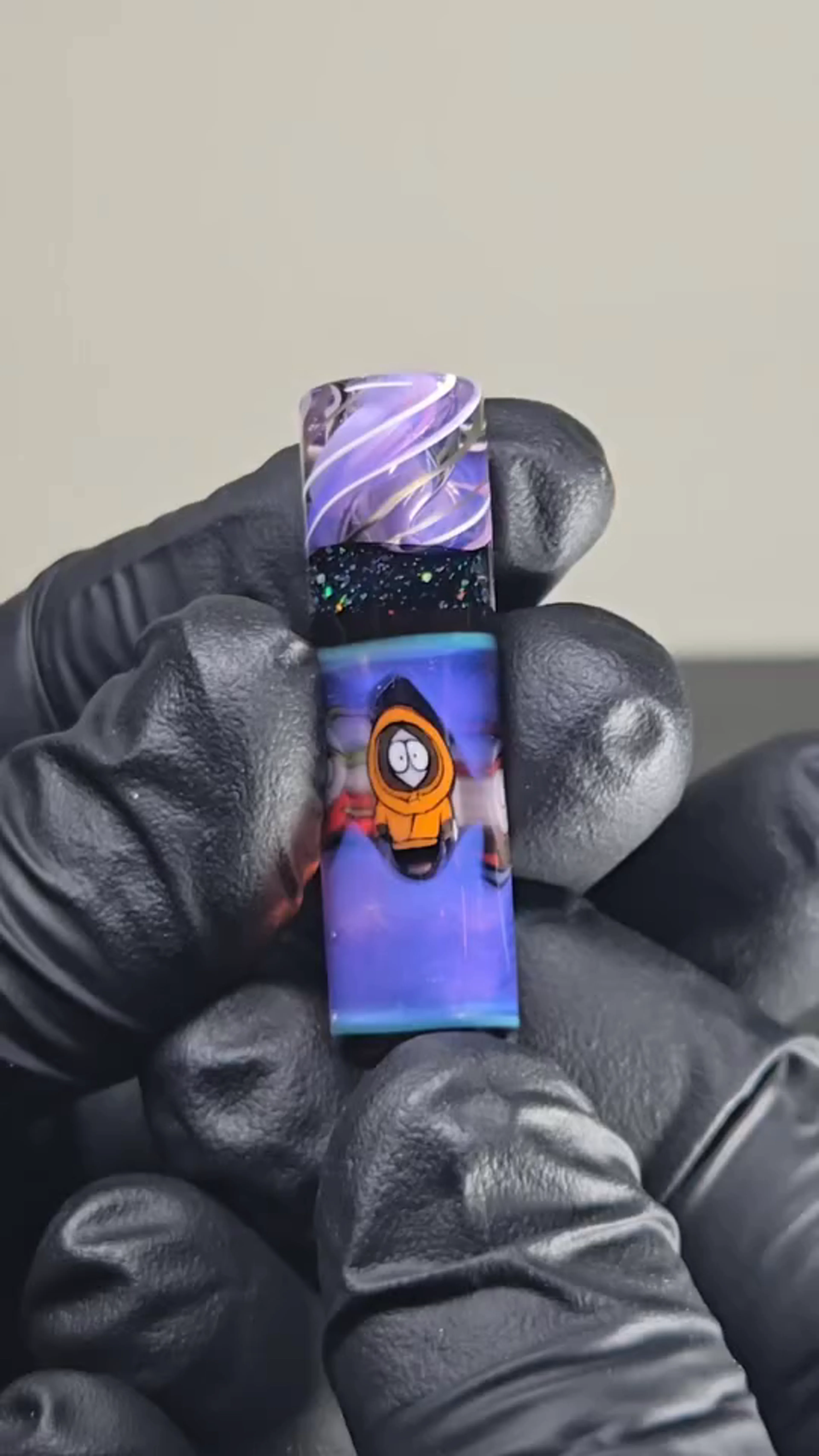 Preview pic of South Park Boy Glass Tip