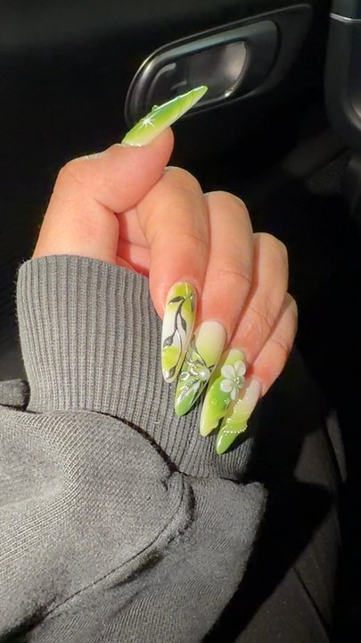 Dazz Nails and Spa - This salon is the best! My nails always last and the designs are unreal. This set was done by Henry and the salon as a whole is amazing! - Nail Salons Near Me - Placentia, California