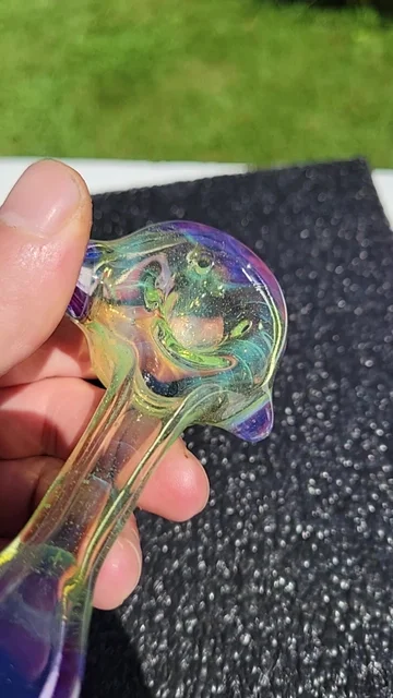 Preview pic of Cfl reactive 3 hole hash pipe. Full color bubble hash spoon #4 Gemini and sunset slyme