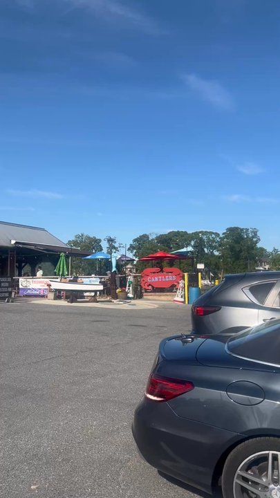 Cantler's Riverside - Seafood Near Me - Annapolis, Maryland