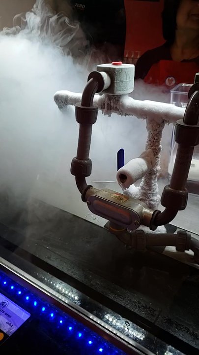 Sub Zero Nitrogen Ice Cream - Desserts Near Me - Waco, Texas