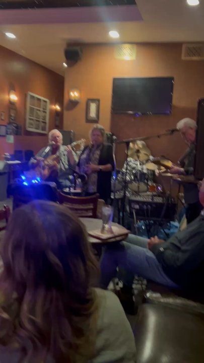 The Speakeasy - Jenni & David Sweet Soul band - Speakeasies Near Me - Eureka, California