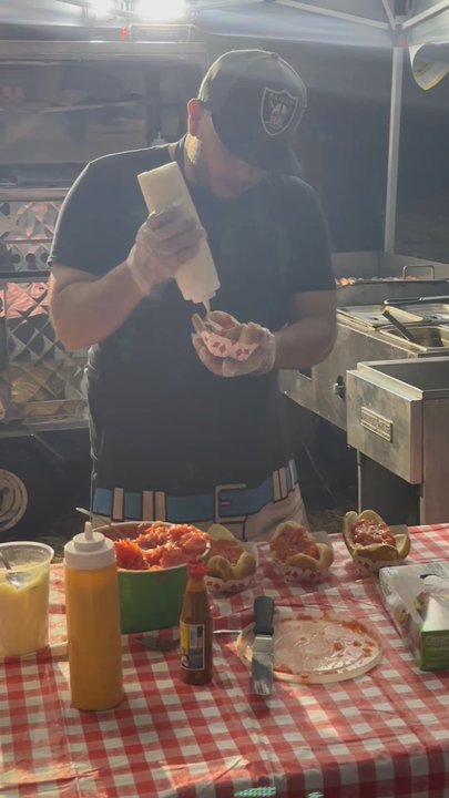 Los Dogos - Street Vendors Near Me - San Jose, California