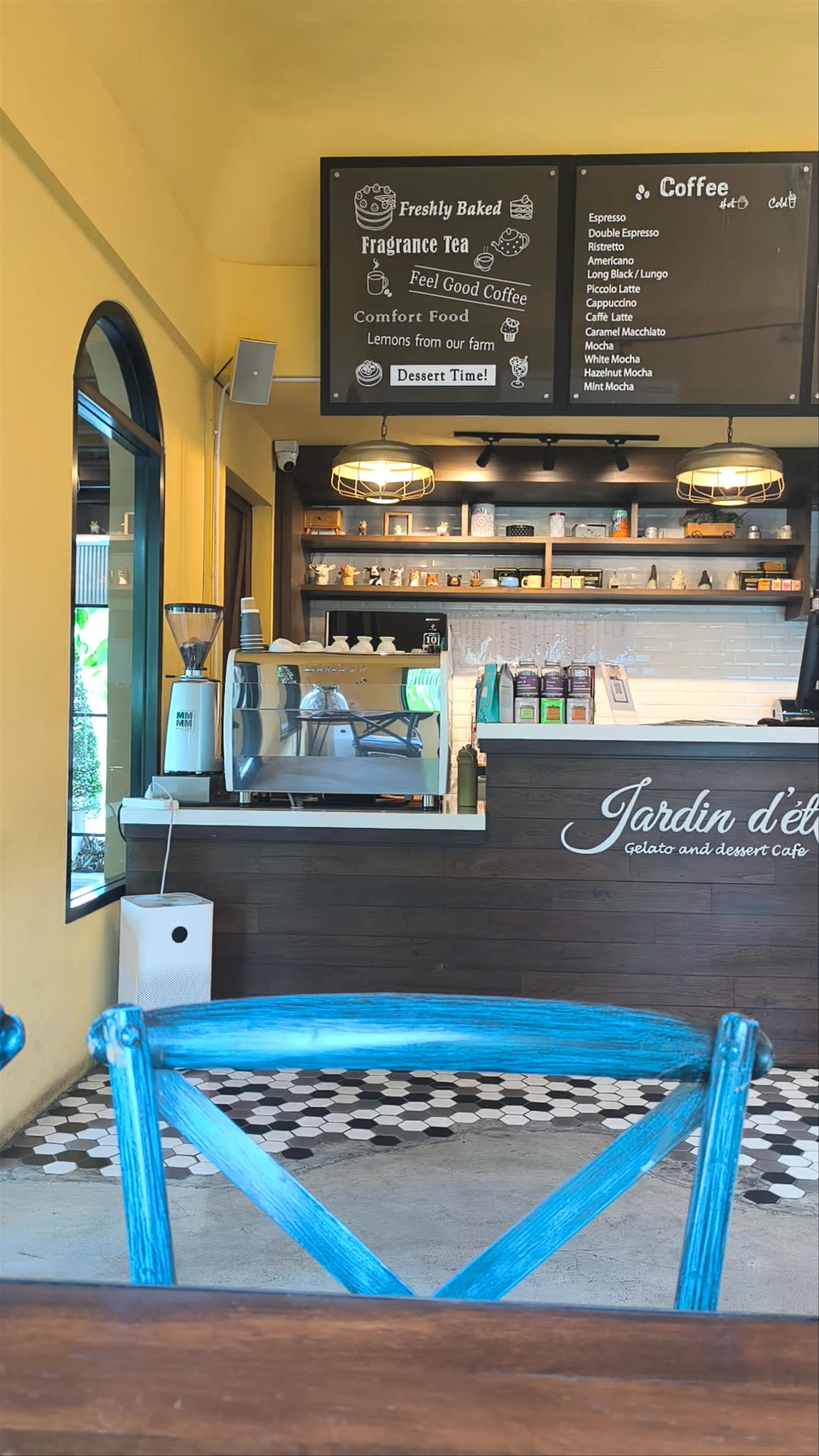 Jardin d'ete Gelato and Dessert Cafe by Suan Paak