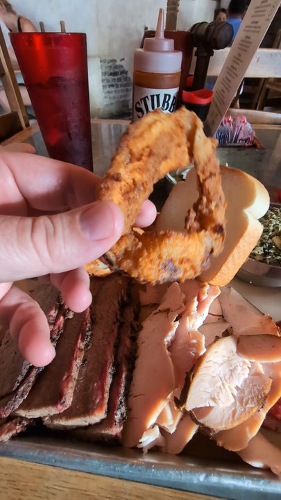 Stubb's Bar-B-Q - Onion ring - Barbeque Near Me - Austin, Texas