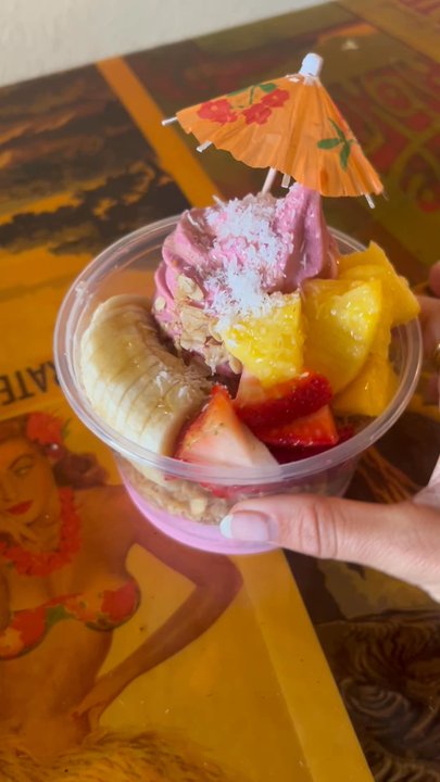 Makani's Magic Pineapple Shack - Juice Bars & Smoothies Near Me - Hilo, Hawaii