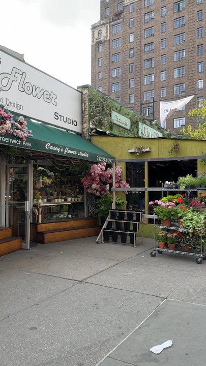 Casey's Flower Studio - Florists Near Me - New York, New York