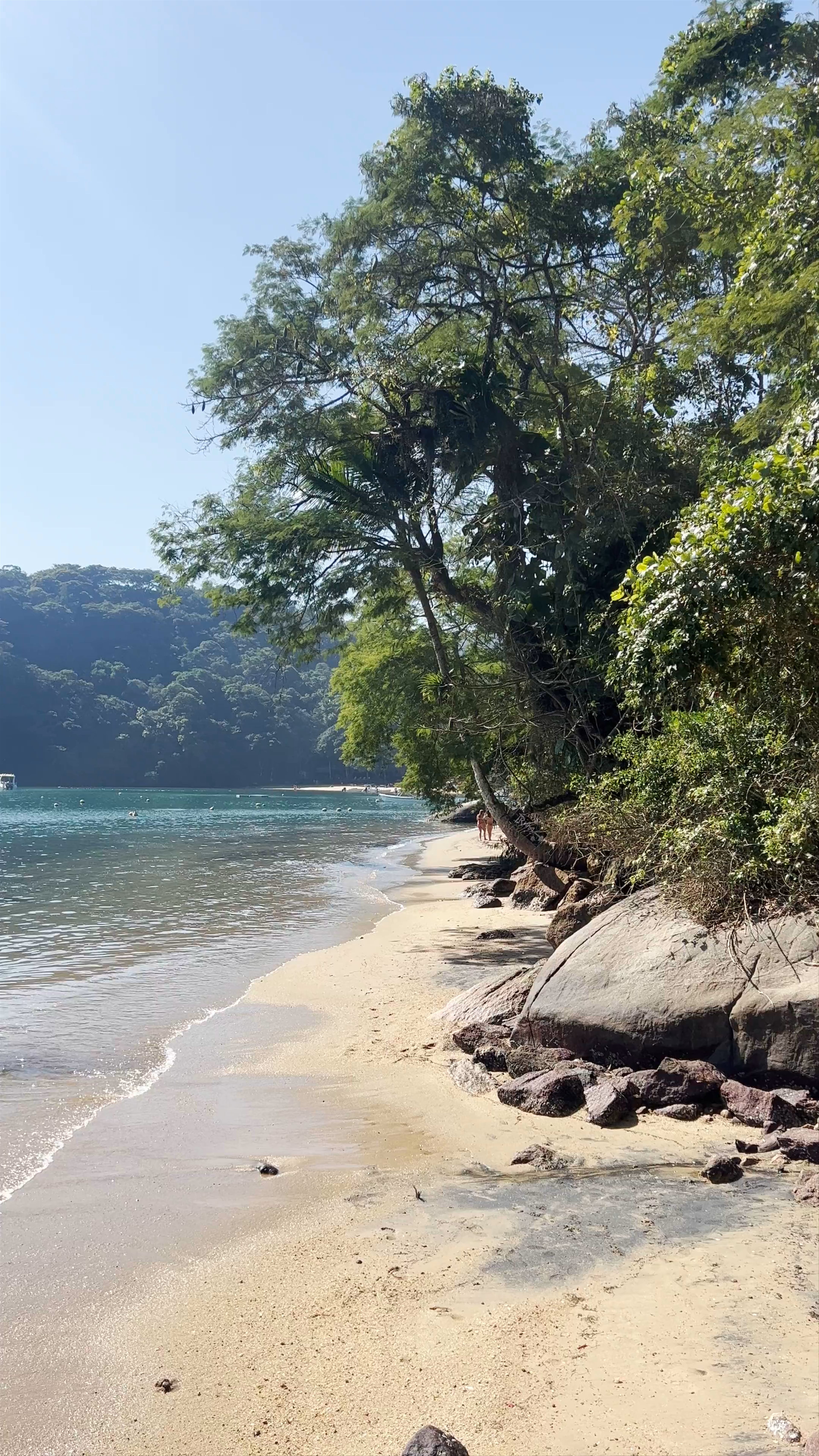 Praia da Julia - Abraão