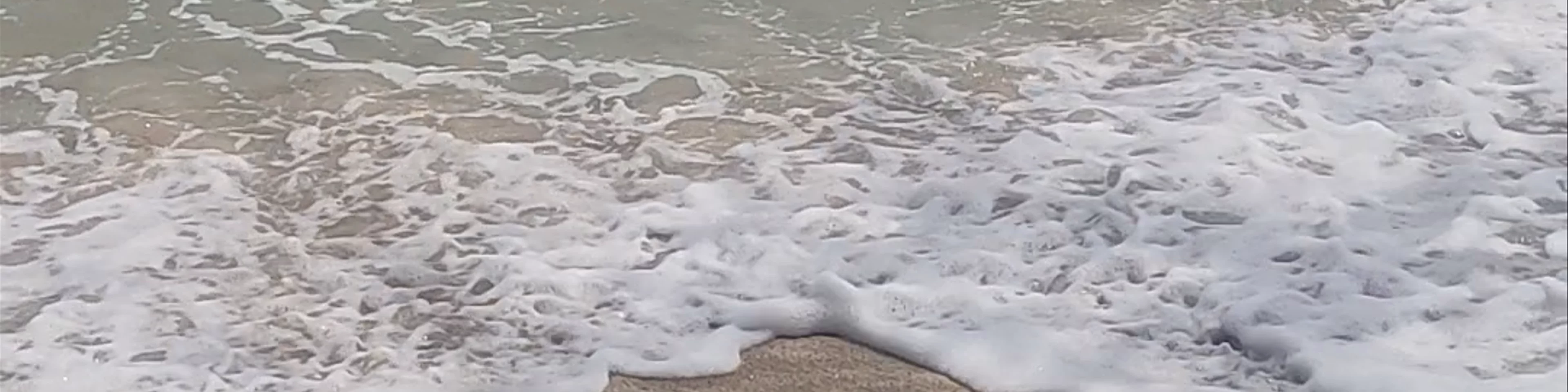 Hiriketiya Beach