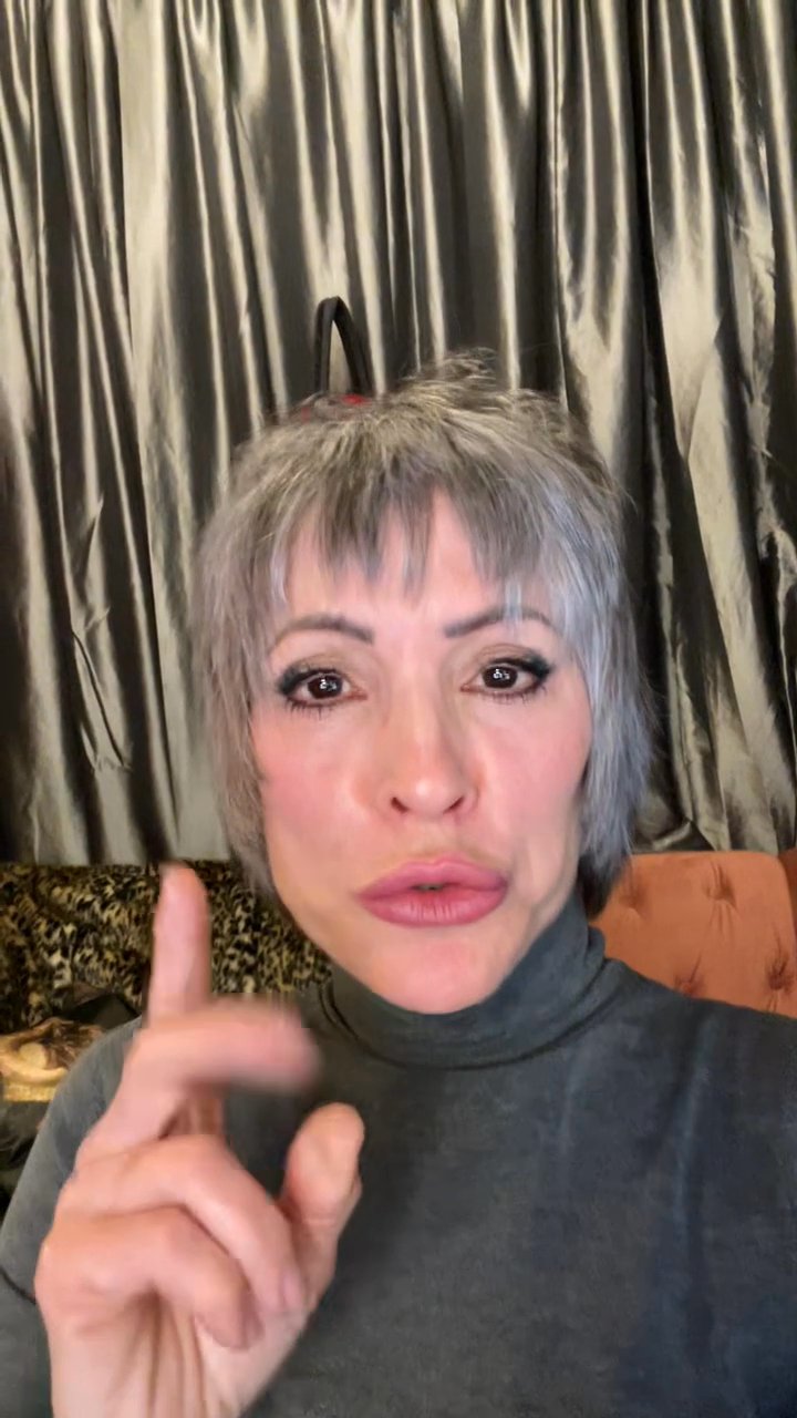 Order a personalised video from Nana Visitor