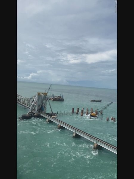 Photo of pamban bridge ramesh