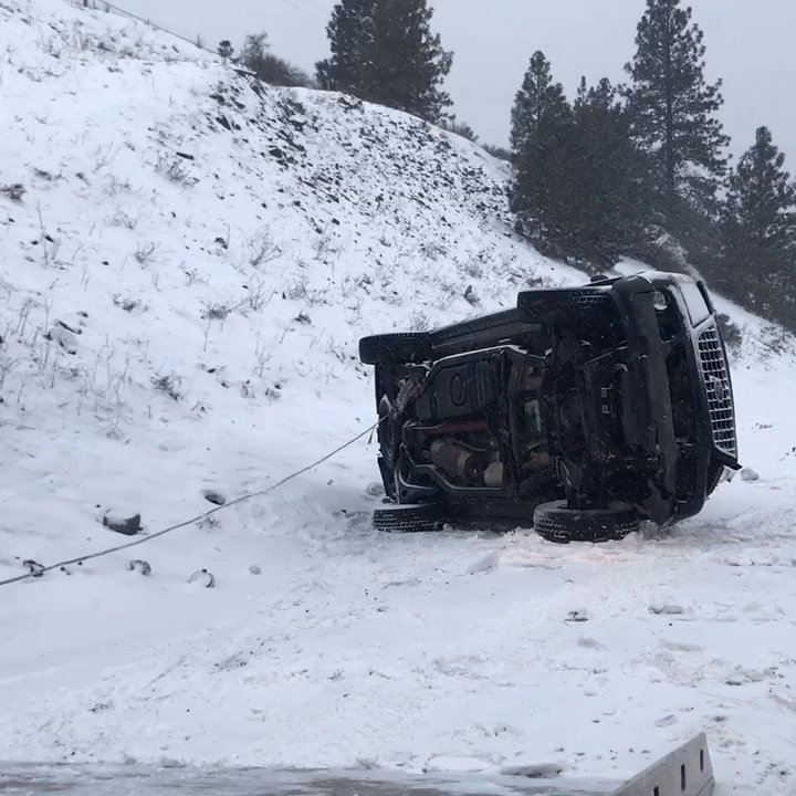 No Limit Towing - Rollover - Towing Near Me - The Dalles, Oregon